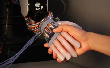 robotska ruka koja osjeca kao ljudska