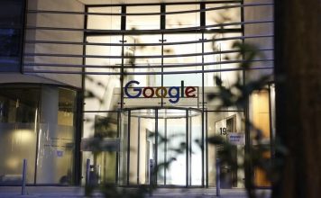 sluzbenik tuzio google zbog spijuniranja