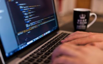 Ima 56 godina i uči programiranje ima 56 godina i uci programiranje