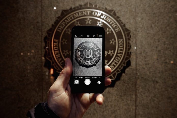 Kako je FBI krekovao iPhone