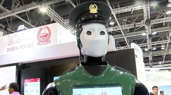 Roboti policajci u Dubaiju