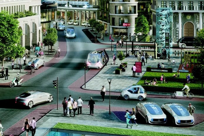 Daimler Bosch selfdrivig automobili na ulicama