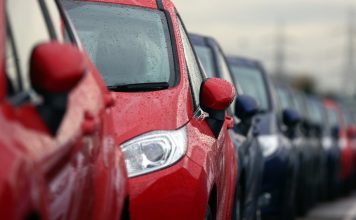 Kako self driving automobil uci da vozi