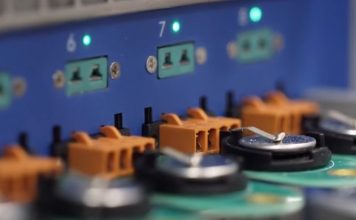 Napravili baterije od bačenih staklenih flaša baterije napravljene od bacenih flasa