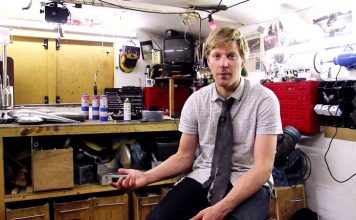 Colin Furze konzola od mikrotalasne peci