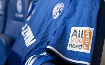 Fudbalski dres sa ugradjenim chipom