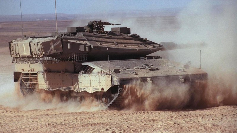 izraelski tenk u akciji